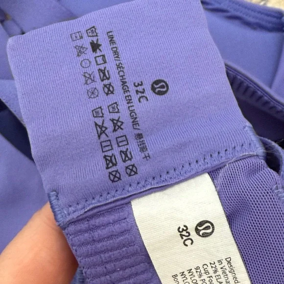 lululemon athletica Energy Sports Bra - Picture 5 of 5